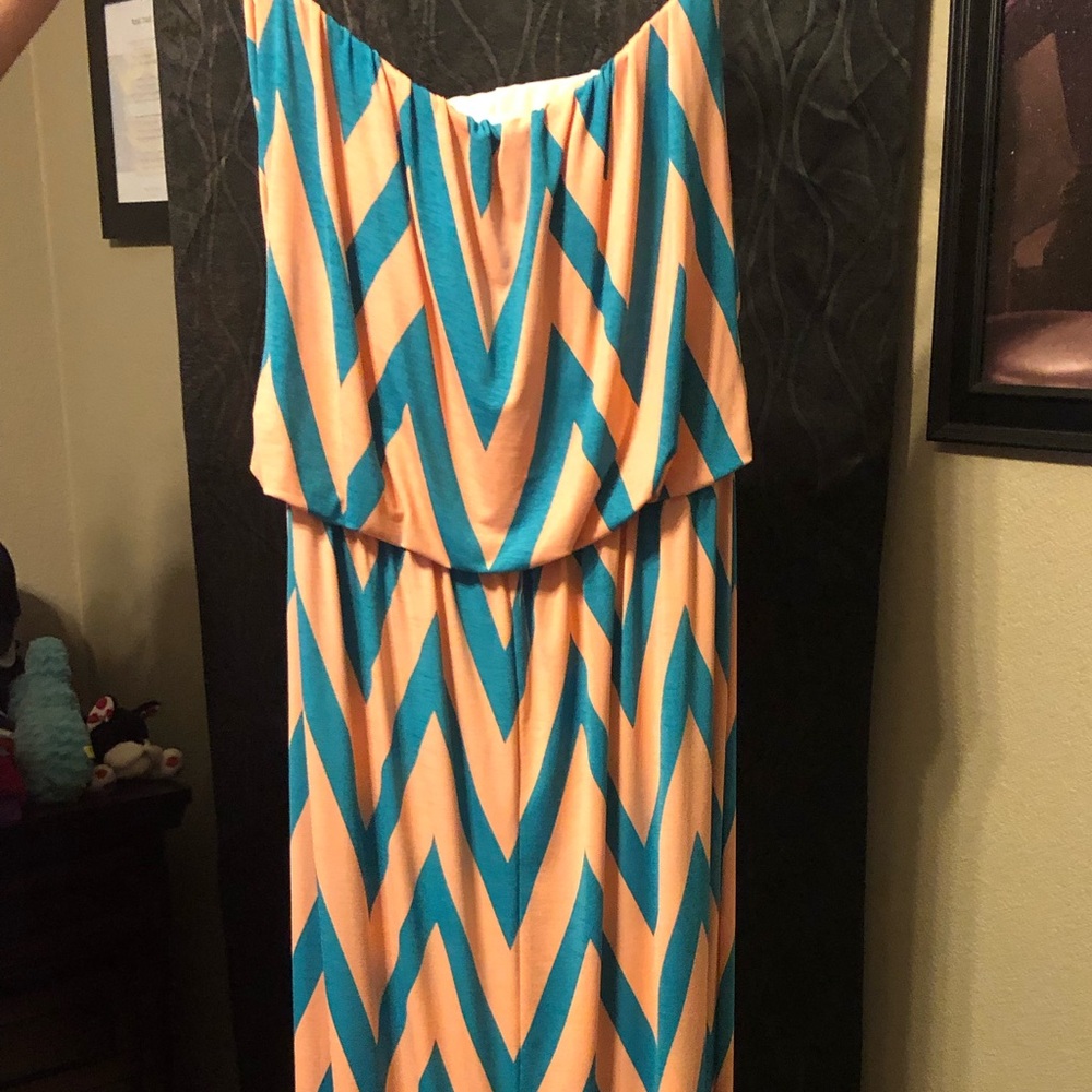 Strapless maxi